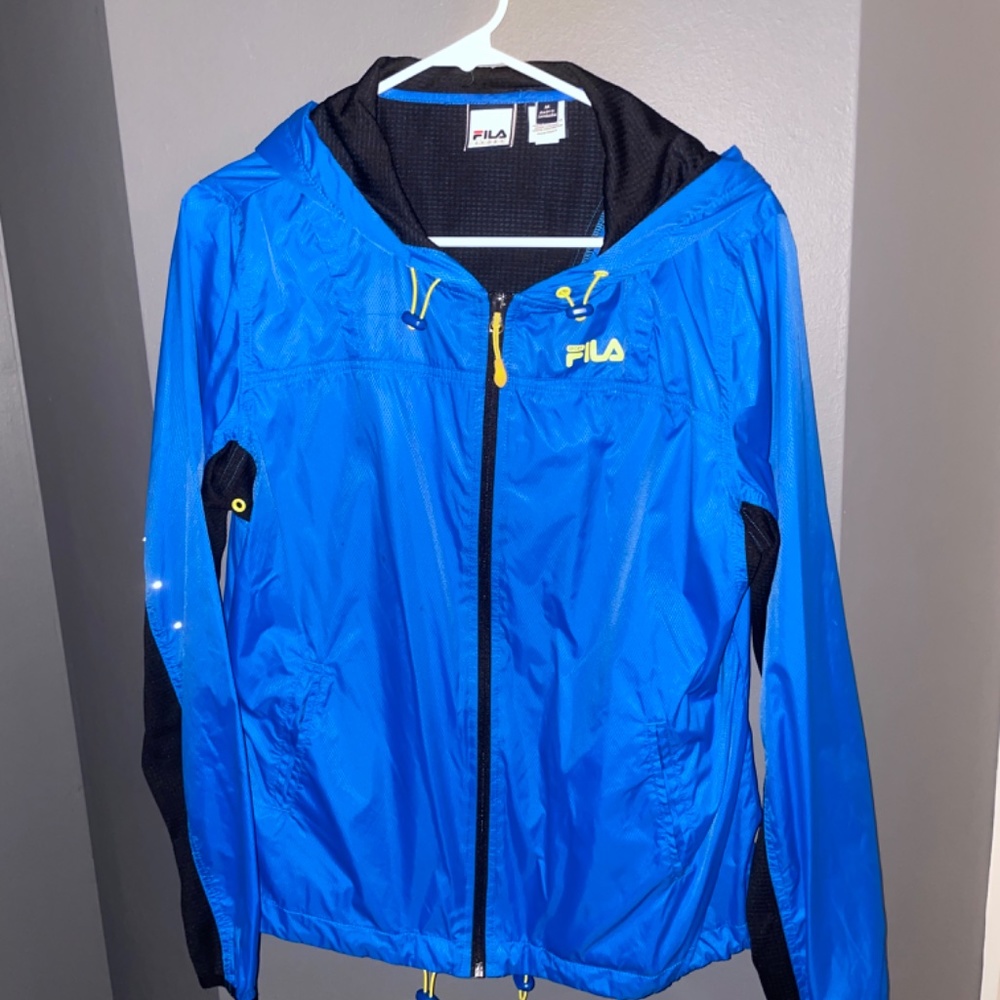 FILA- womens medium windbreaker